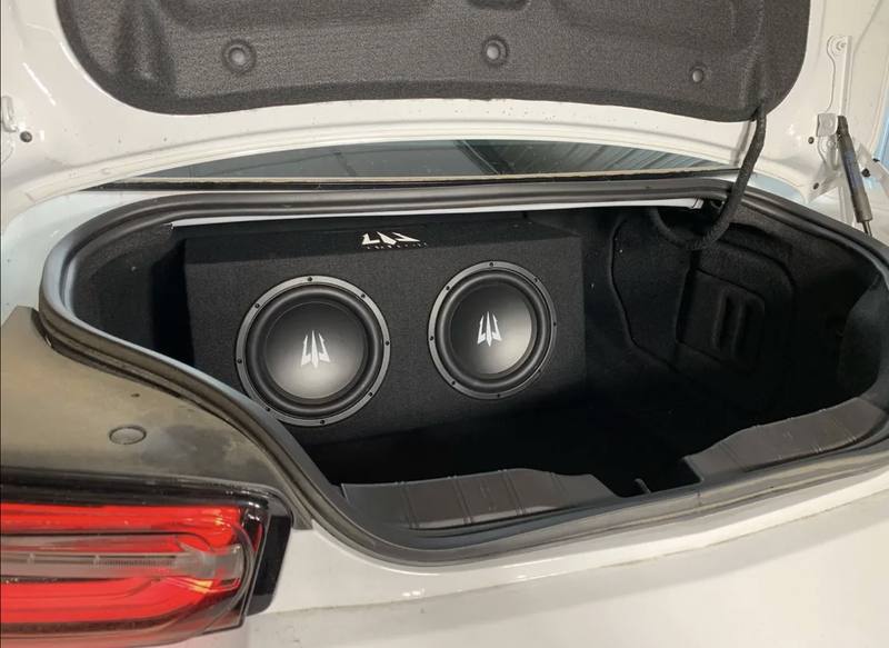 Dual subwoofers custom trunk install